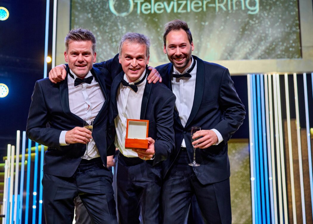 Dwars door de lage landen wint de Gouden Televizier-Ring 2024